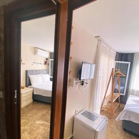 Büyükada çarşı * Adalar