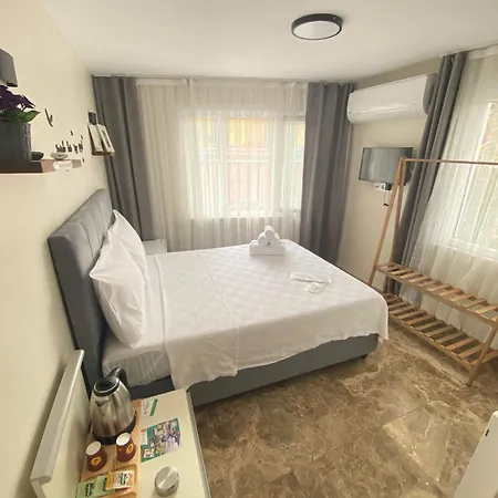 Büyükada çarşı * Adalar
